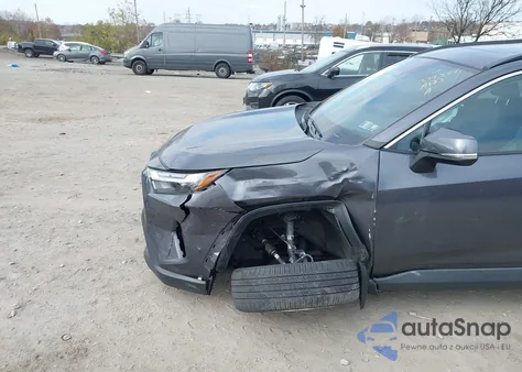 2022 Toyota Rav4 Xle Premium z USA, uszkodzony, nr VIN 2T3A1RFV7NW304941